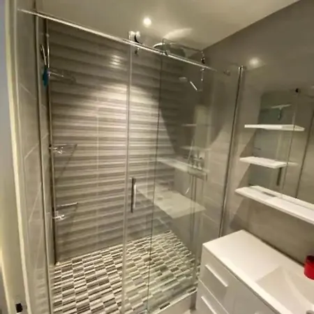 Apartment St-thomas Zola *